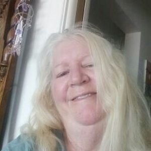 Meet your Posher, Sally