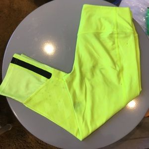 Nike cropped leggings