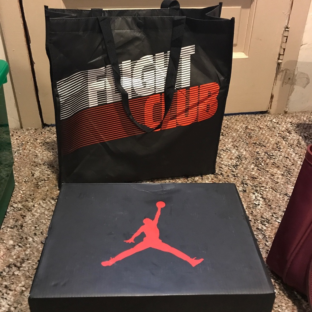 Jordan Retro 5 Fire Reds