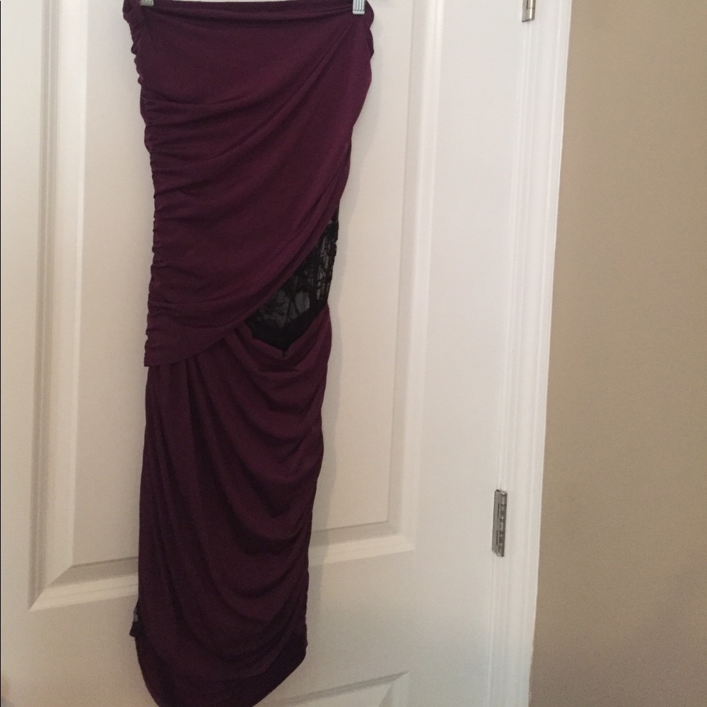 Stretchy purple dress with lace