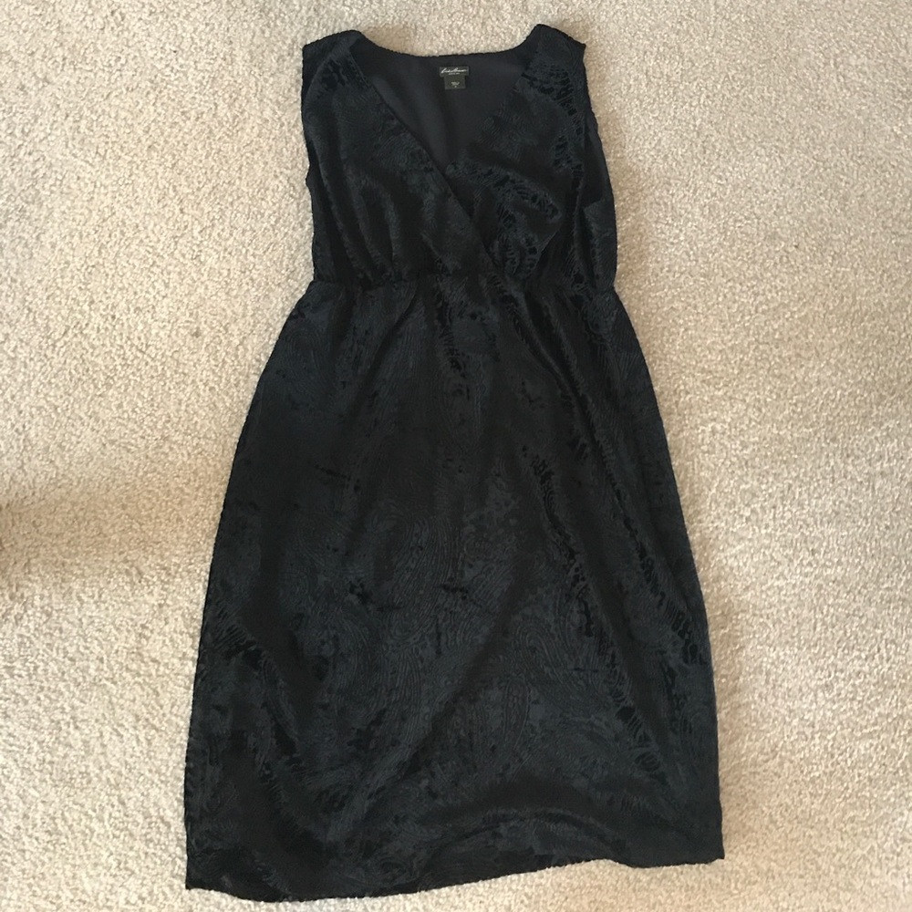 Eddie Bauer black dress