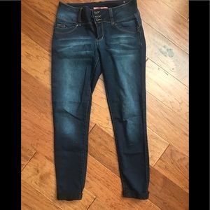 YMI skinny jegging jeans Wanna Better Butt?!