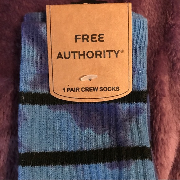 MENS tie dye tie dyed Crew Socks NWT 1 pair blue - Picture 3 of 5