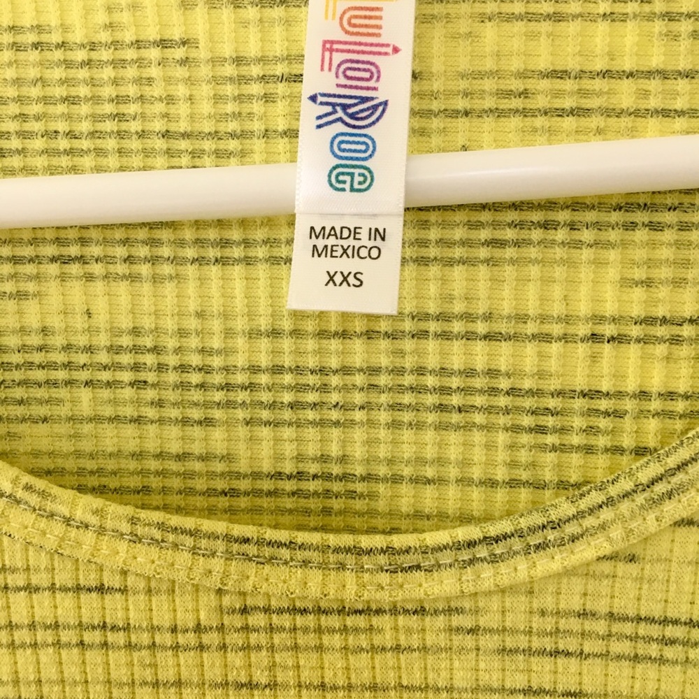 Skirt Sold - Lularoe Outfit NWT - Picture 2 of 2