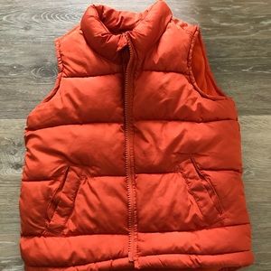 Old Navy puffer vest.  Boys 3T