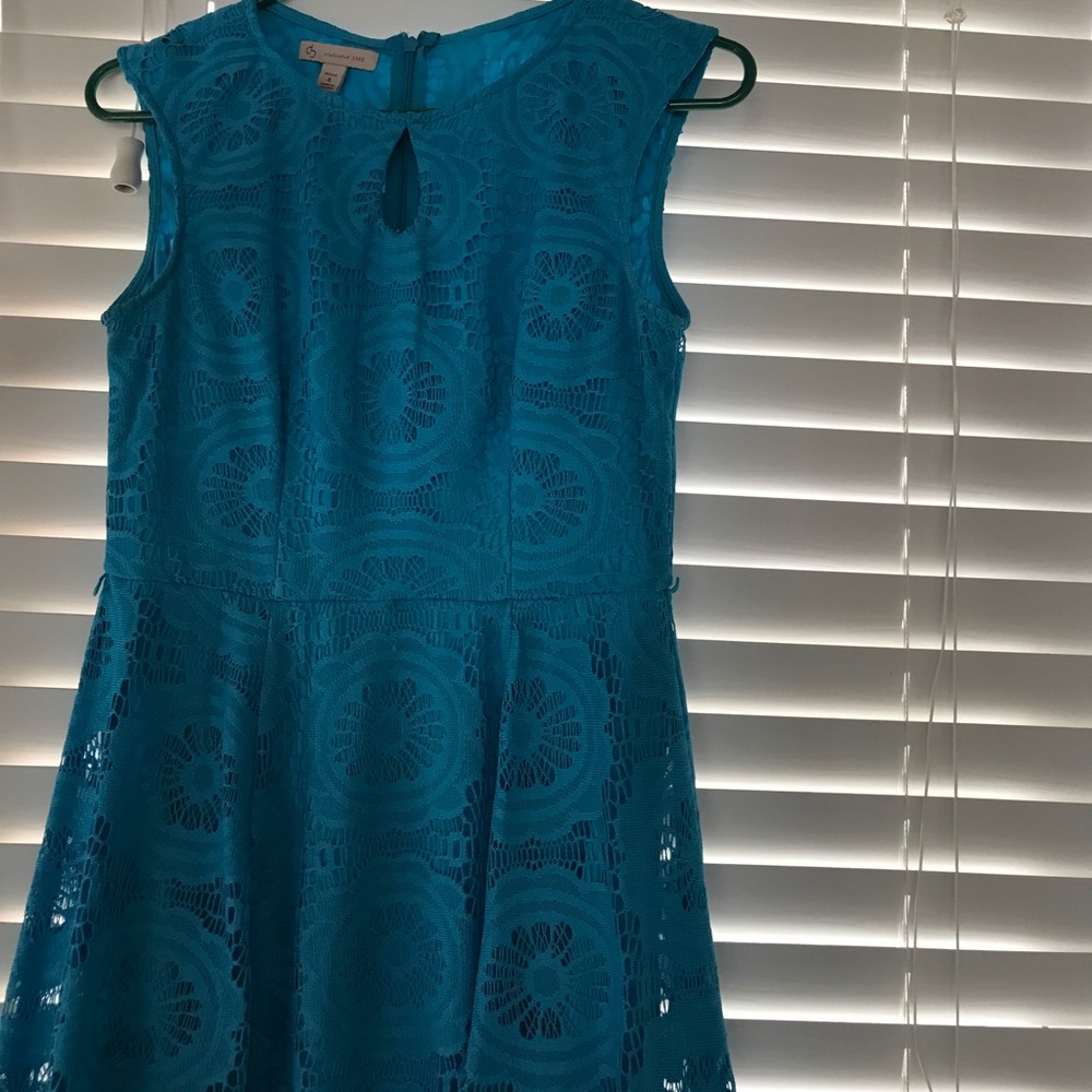 Blue Dress - Picture 2 of 7