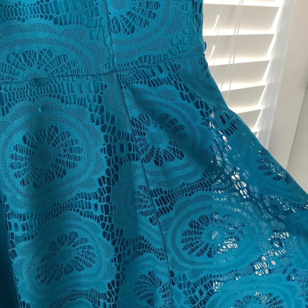 Blue Dress - Picture 3 of 7