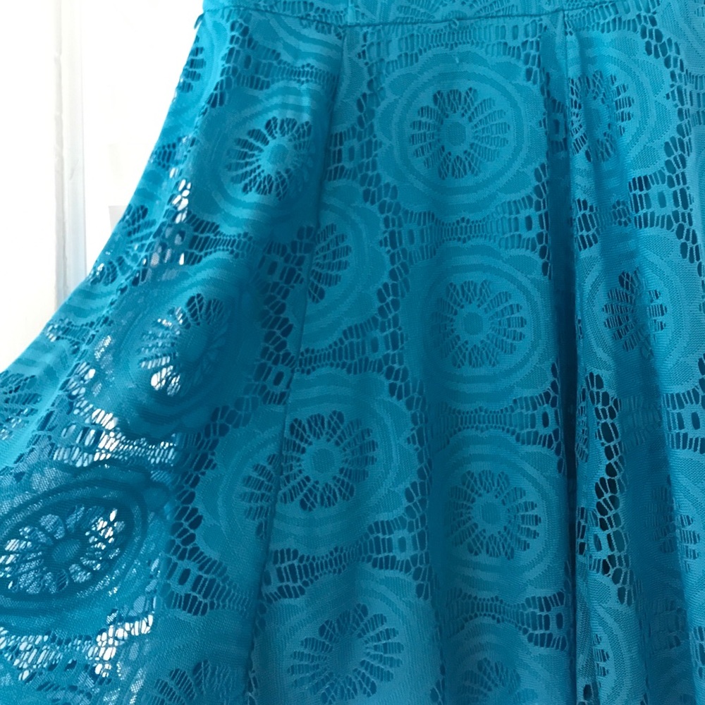Blue Dress - Picture 5 of 7