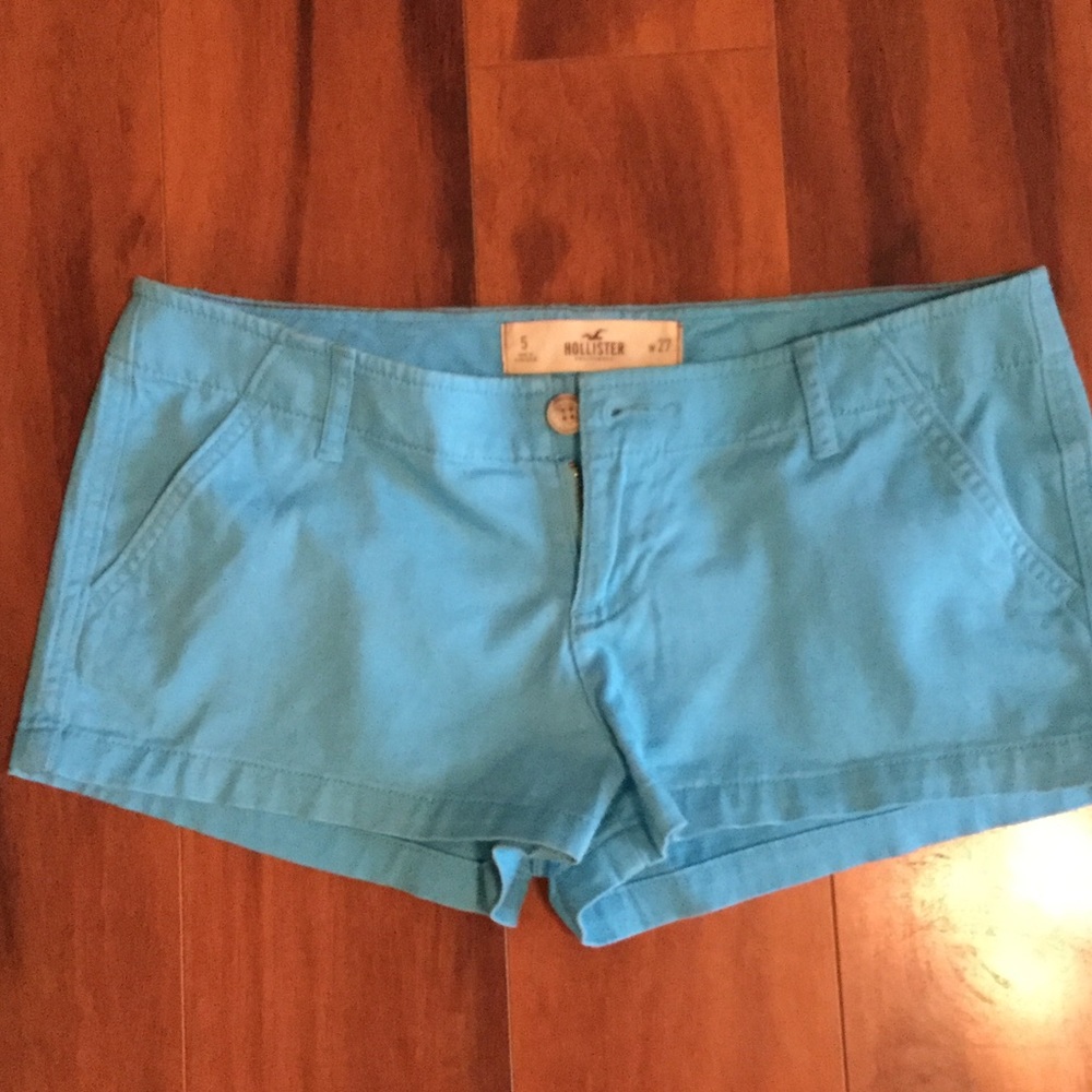 Hollister shorts w27. Aqua. Very cute. Juniors