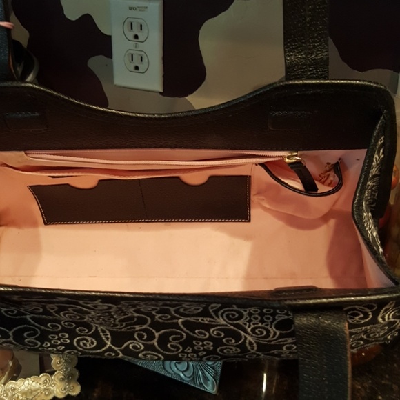 Designer Bag - Picture 3 of 3