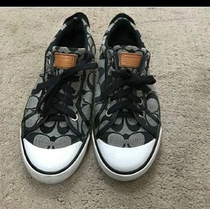 Final price : Reposhing Coach shoes size 7.5