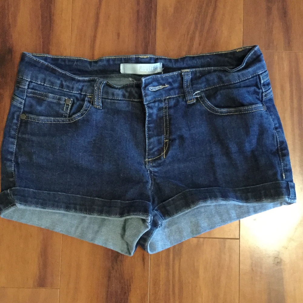 Route 66 shorts size 3/4. Very cute.