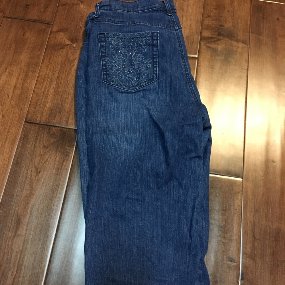 Gloria Vanderbilt sz 16 Capris