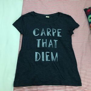 Hollister t shirt