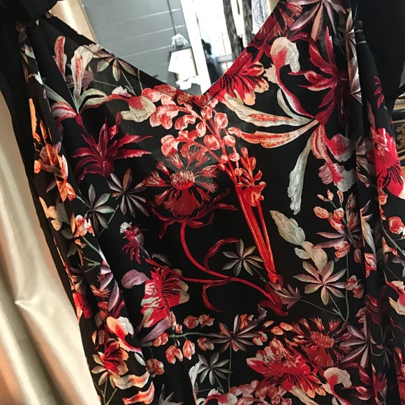 Layered floral with black sheer shirt duo - Picture 4 of 8