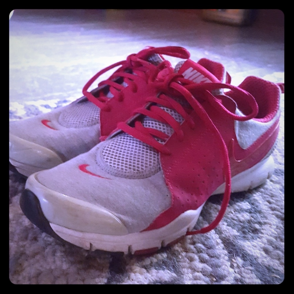 Women's shoes
