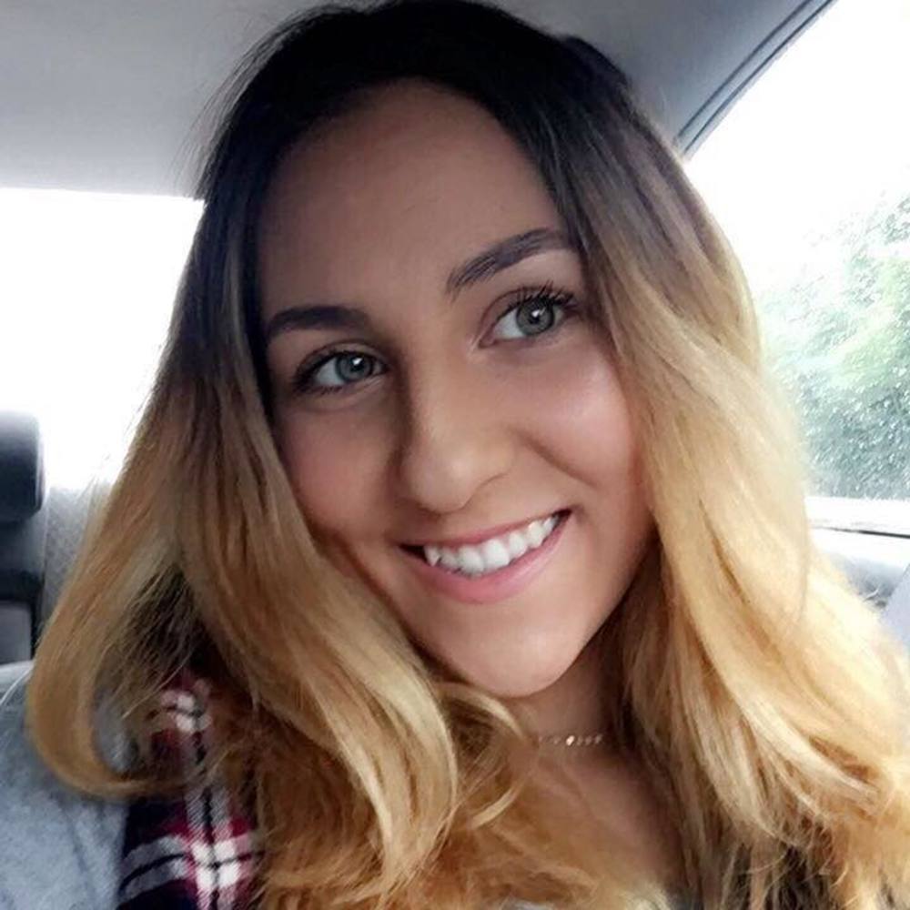 Meet your Posher, Devin