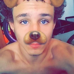 Meet your Posher, Justin