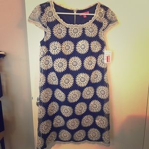 Betsey Johnson daisy dress