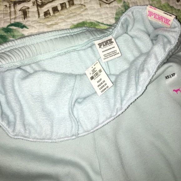 BRAND NEW PINK W TAGS VS XSMALL CAMPUS SWEAT PANTS - Picture 5 of 5