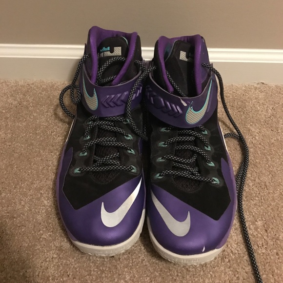 Lebron Soldier VIII: Size 12 - Picture 4 of 5