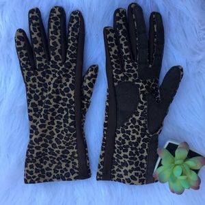 Cheetah print one size gloves
