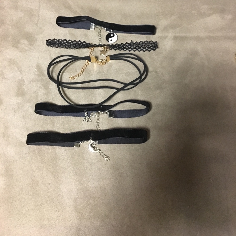 5 chokers