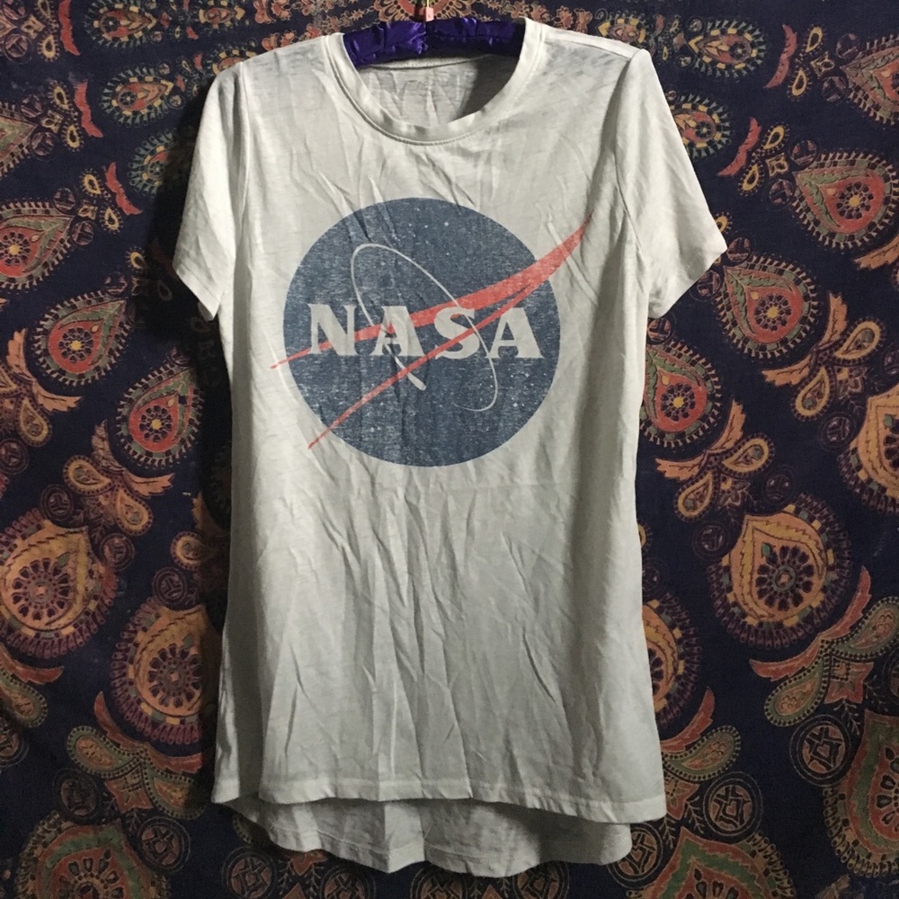 Nasa graphic tee