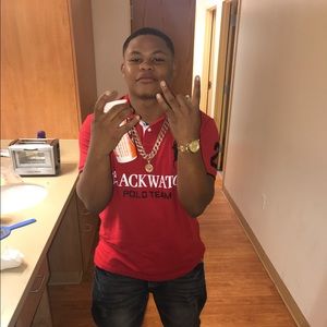 Meet your Posher, Malik