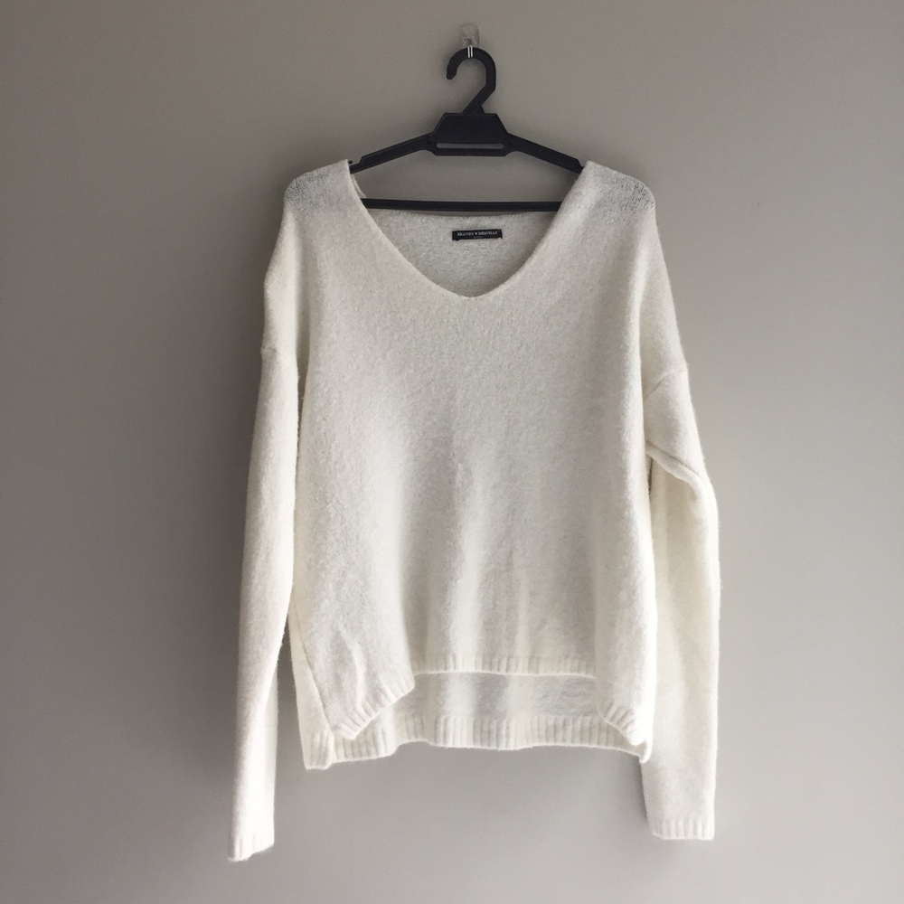 Brandy Melville Sweater