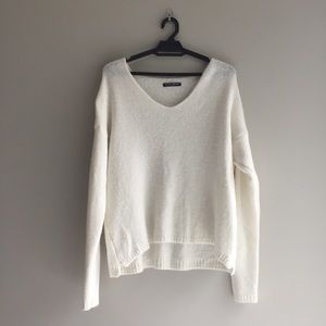Brandy Melville Sweater