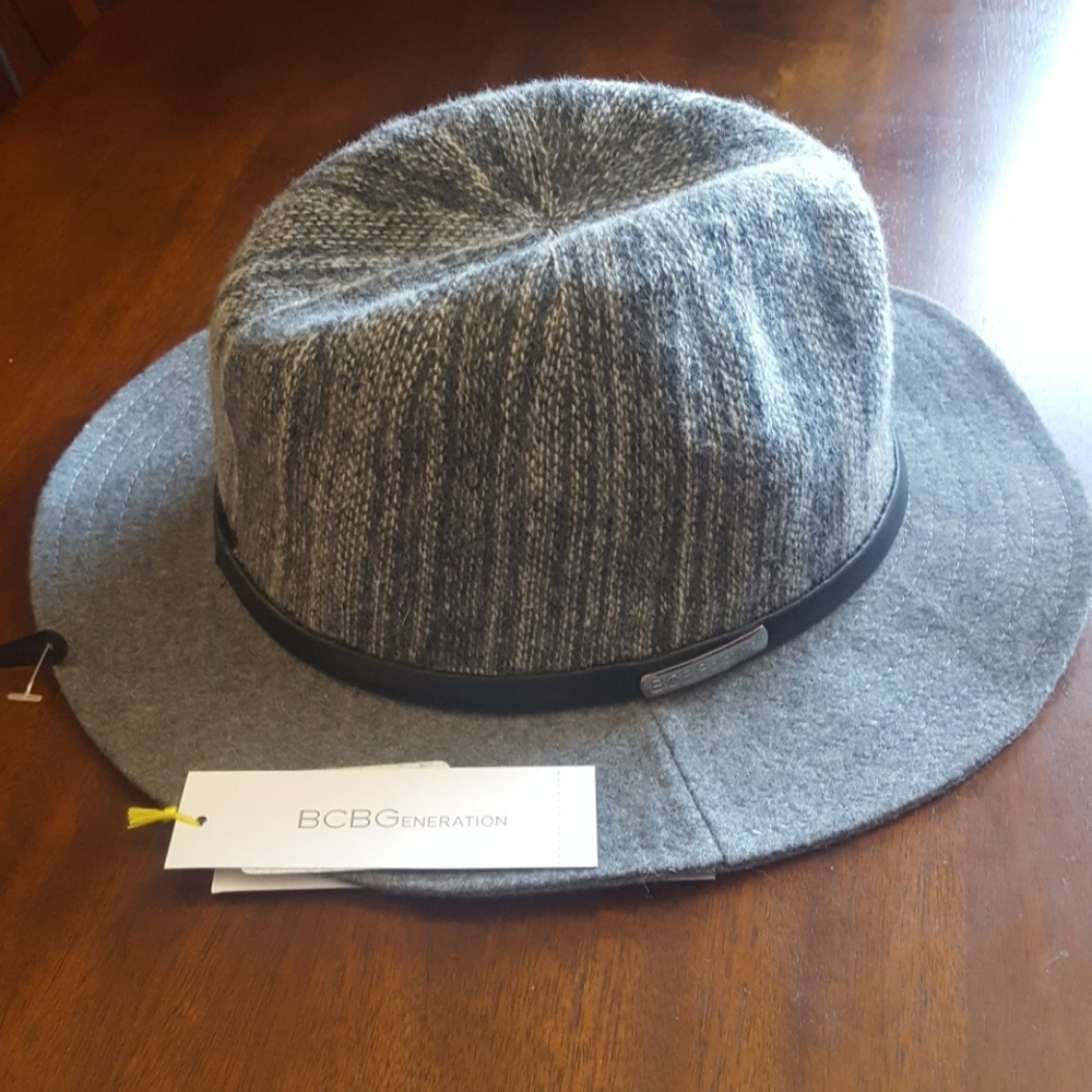 BCBG Women's hat