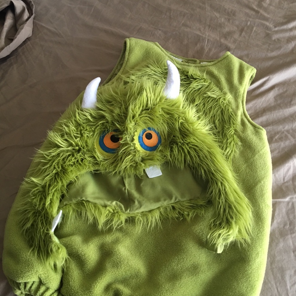 Pottery Barn Monster Costume 7-8