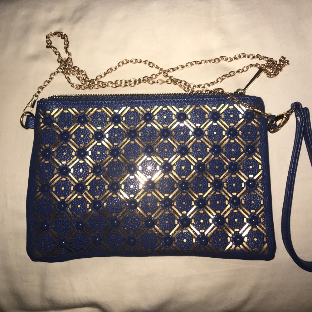 🎈LIKE NEW🎈Expressions NYC blue & gold clutch