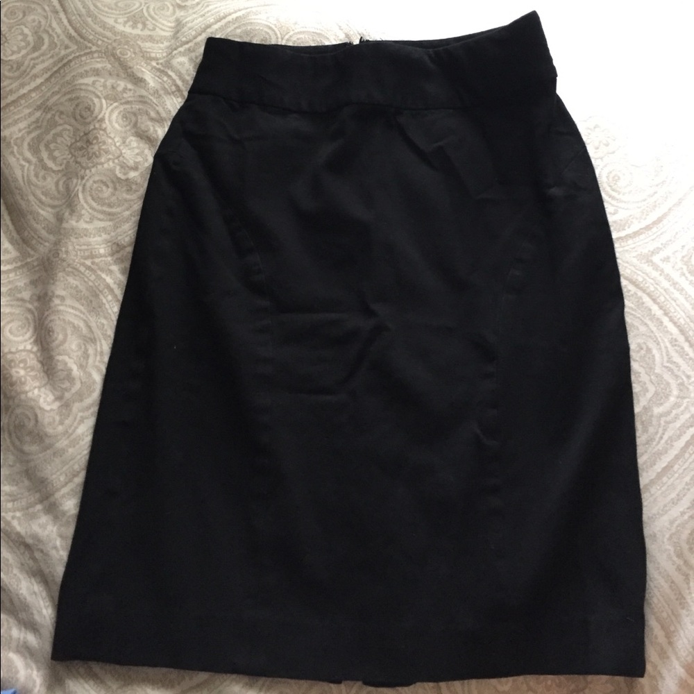 Banana Republic Black Pencil Skirt Size 2