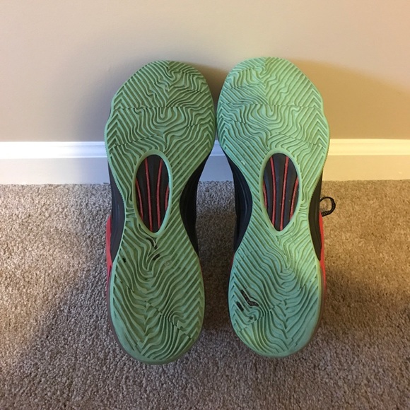 KD 7 Good Apples: Size 12 - Picture 5 of 5
