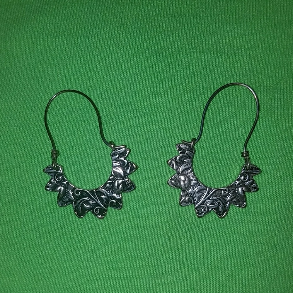 Lucky brand earrings