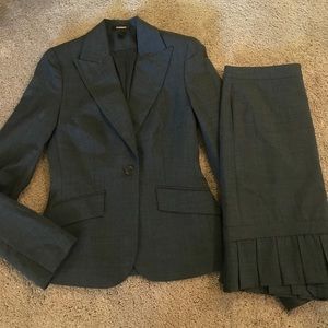 Express professional business suit 🖤