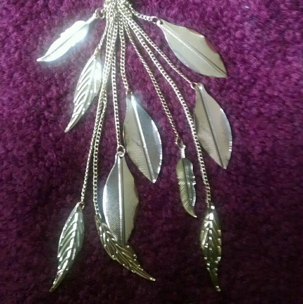 Long necklace - Picture 2 of 3
