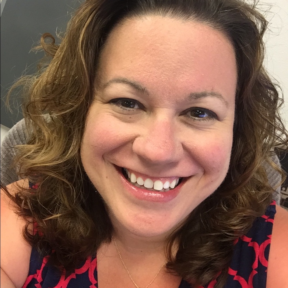 Meet your Posher, Nicole