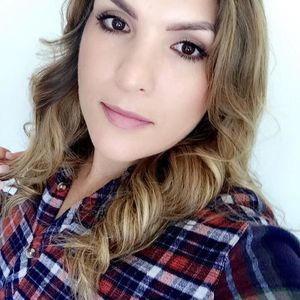 Meet your Posher, Amadea