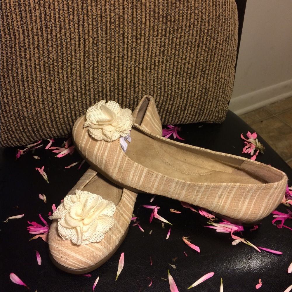 Aerosoles Ballets Flower 🌺