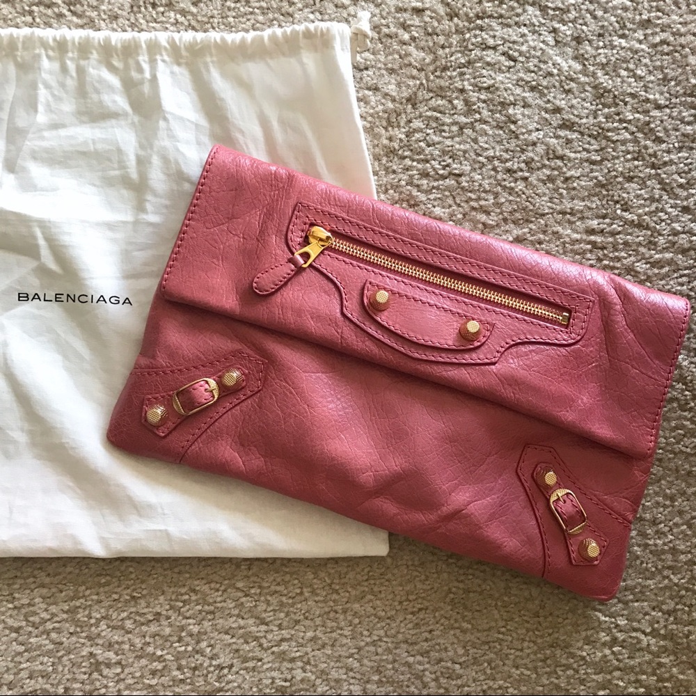 Hard to find dusty pink Balenciaga w gold hardware