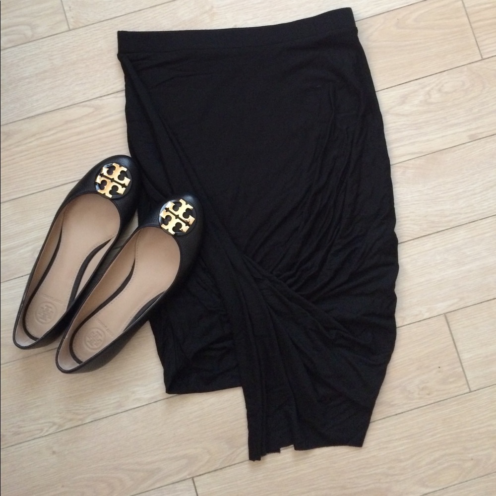 Banana Republic Asymmetric Black Mini-skirt