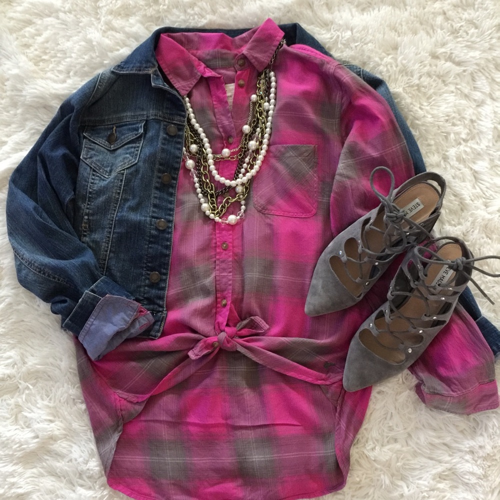 💕Old Navy Flannel Boyfriend Shirt Size Med💕