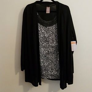 Black and white leopard print blouse