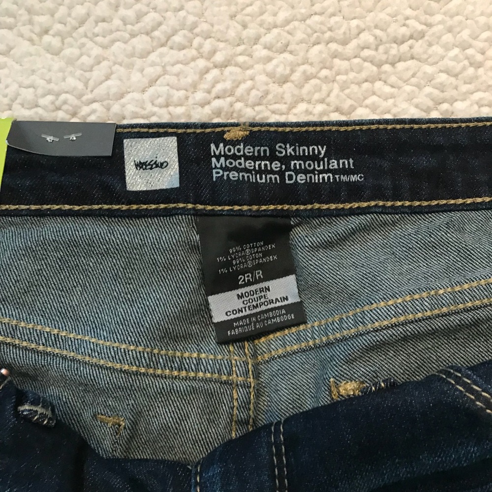 🆕🎉Mossimo Skinny Jeans🎉 - Picture 3 of 4