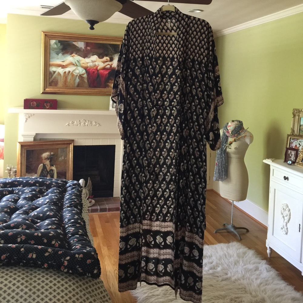 Spell Designs Bohemian Royal Kimono in Charcoal