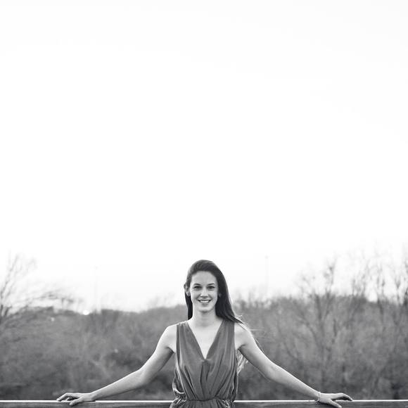 Meet your Posher, Rachel - Picture 1 of 1