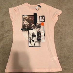 Primark size 4 blush tee